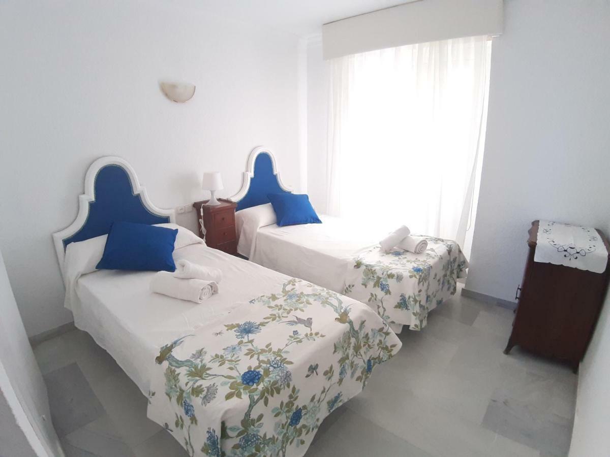 Apartment Spacious Flat In - Boliches
