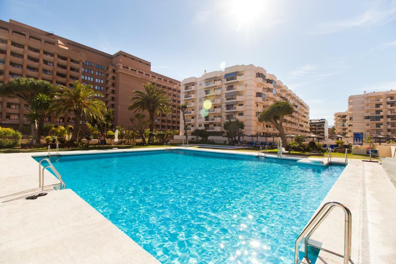 Pyr And Pool Views Apartment Fuengirola