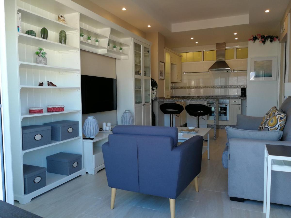 Fuengirola. Bonito En Paseo Maritimo. Espectaculares Vistas Al Mar. Primera Linea Apartment Fuengirola