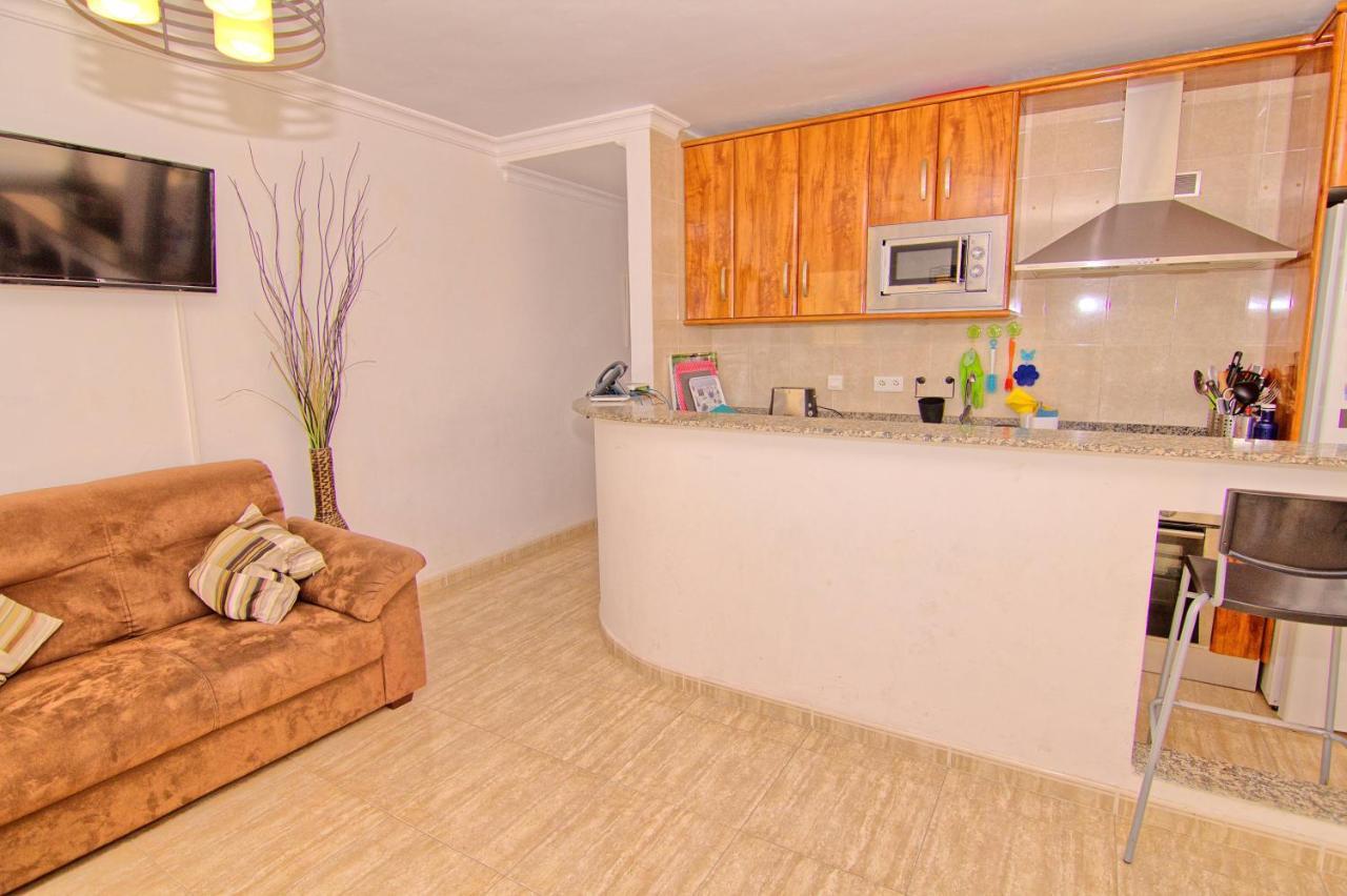 Low Cost Torreblanca Homestay *
