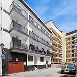 Cozy Apartment With Sea View And Private Parking In Fuengirola
