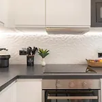 Beautiful & Fully Renovated 2Bd Apt - In City Center - 20 Meters From Beach