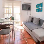 Stunning Apartment In Fuengirola With Wifi