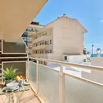 Fuengirola Beach Apartment By Stay Belonio
