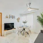 Fuengirola Beach Apartment By Stay Belonio
