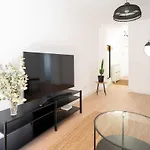 Beautiful Apartment In Fuengirola
