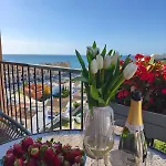 Fuengirola Castle And Sea Views Apartment