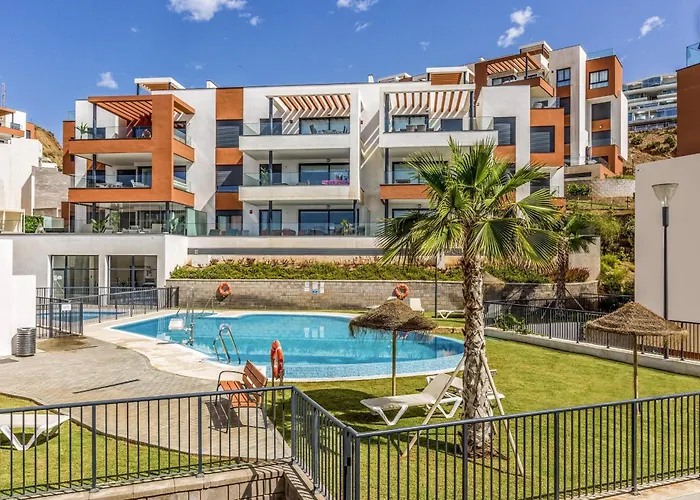 Vivi Homes - Boa Pool, Terrace & Sea View