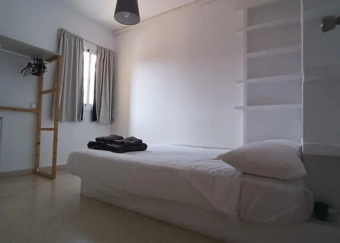 Excellent Choice, 150 Qm, Air-Conditioning, 1-8 Guests, Beach, Families, Pool
