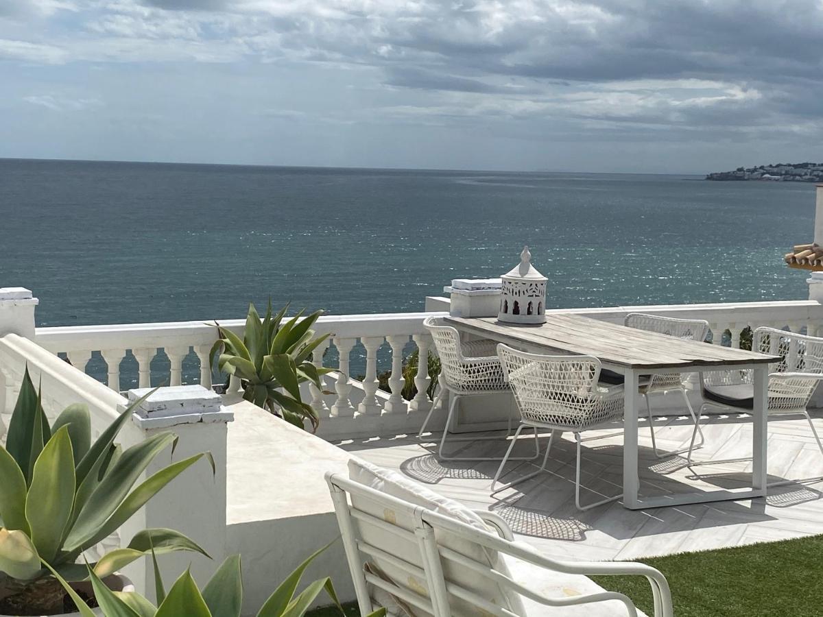 Sea Views! 3 Bedroom Villa, Sleeps 6 Villa