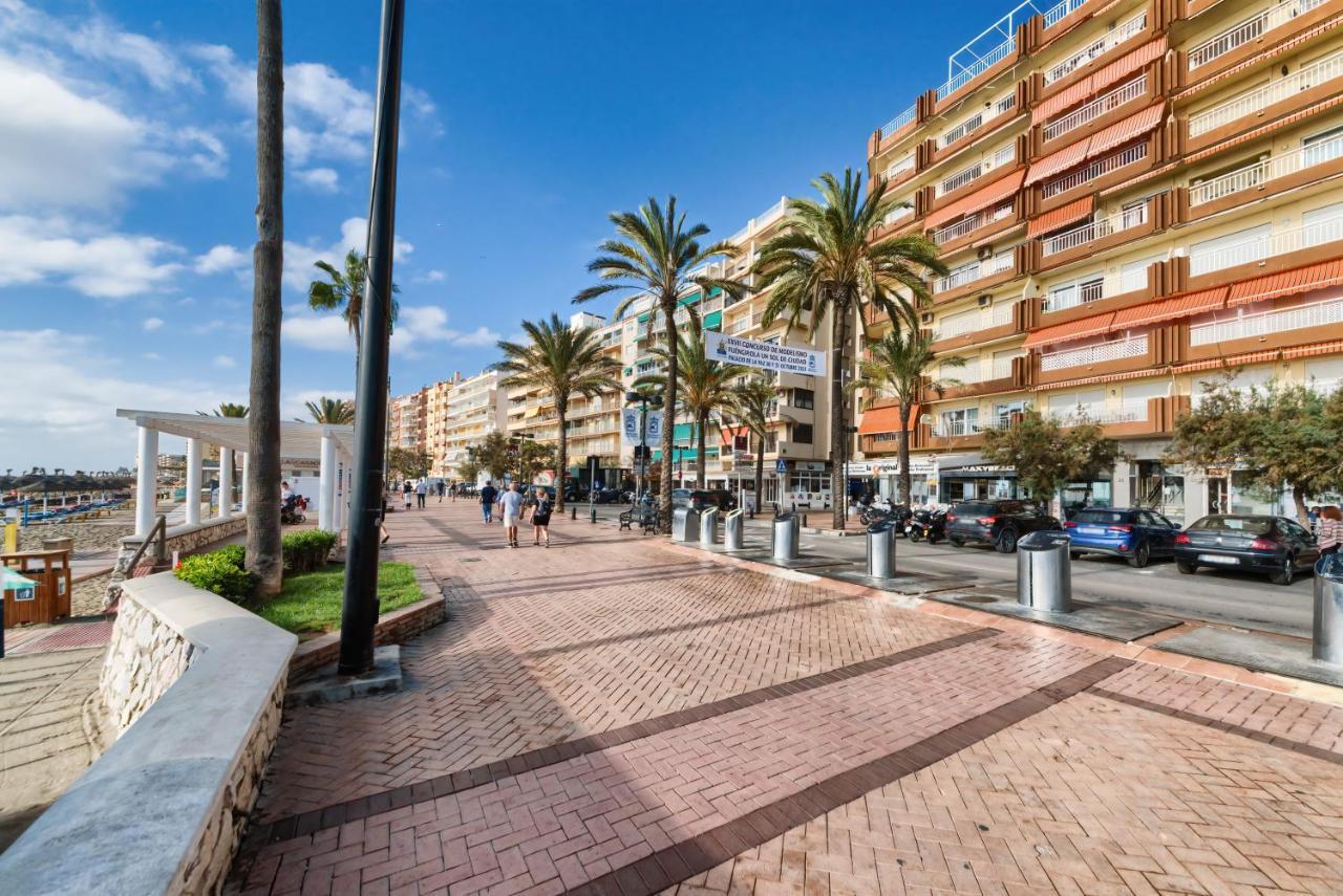 Apartment Holidays2fuengirola Palangreros 100 Mts From And Promenade