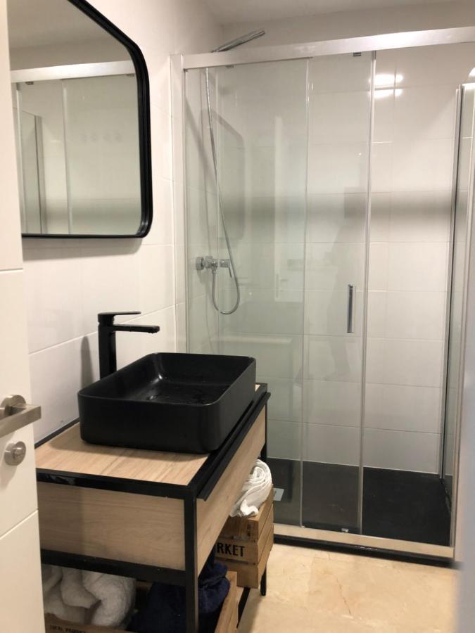 Moderno En Primera Linea Paseo Maritimo Fuengirola