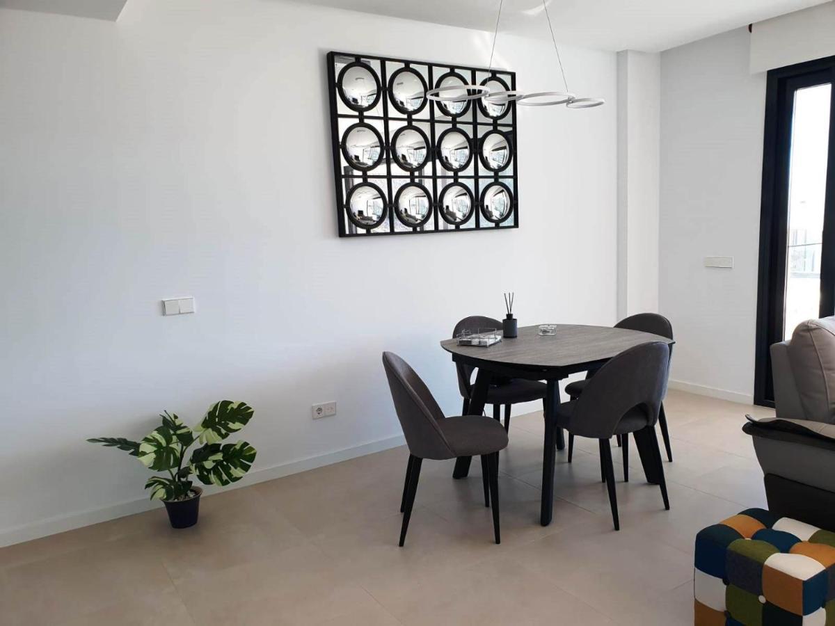 Middel Views * Fuengirola