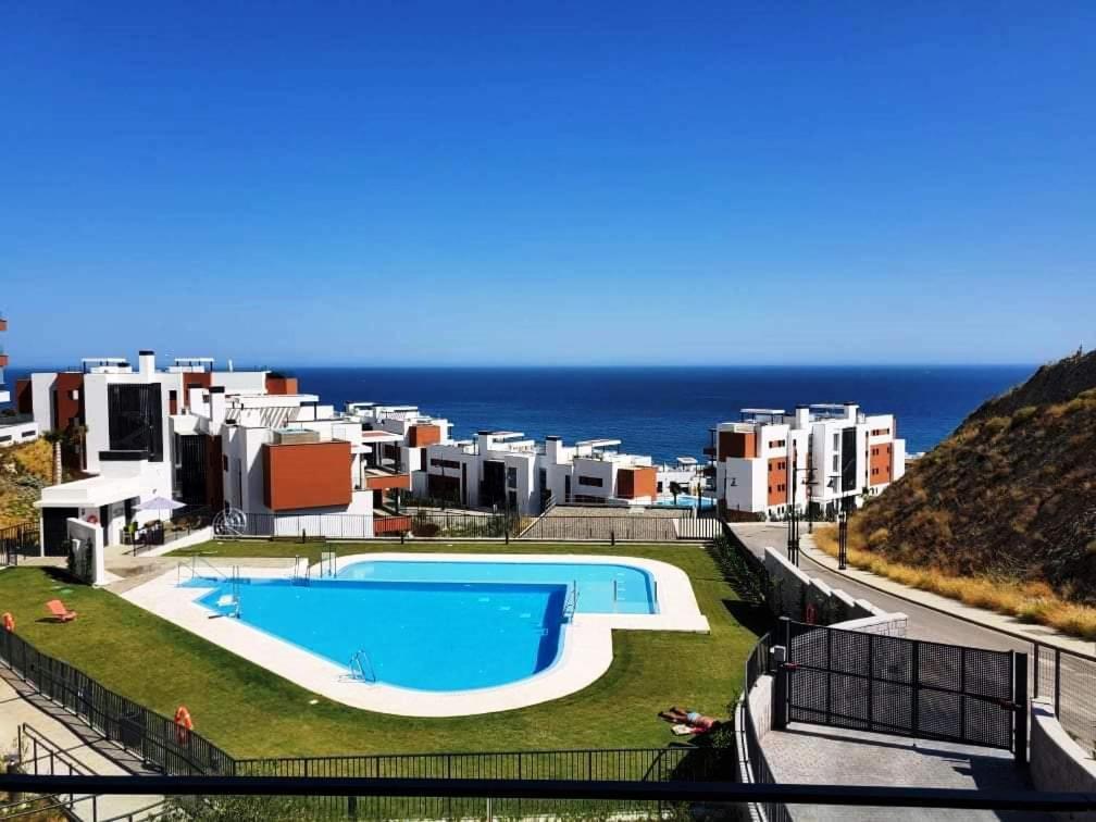 Middel Views Fuengirola