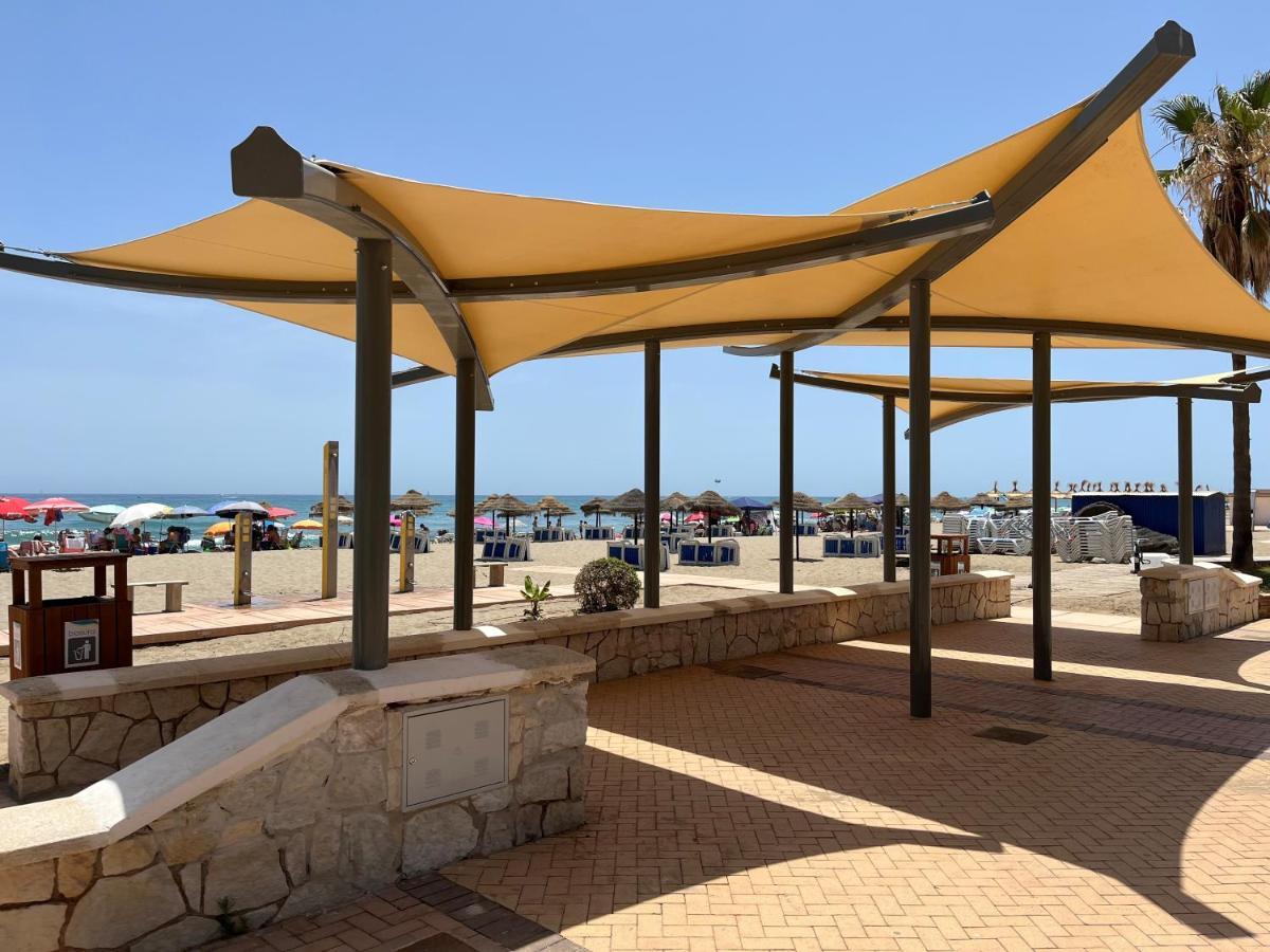 Apartment Moderno En Primera Linea Paseo Maritimo