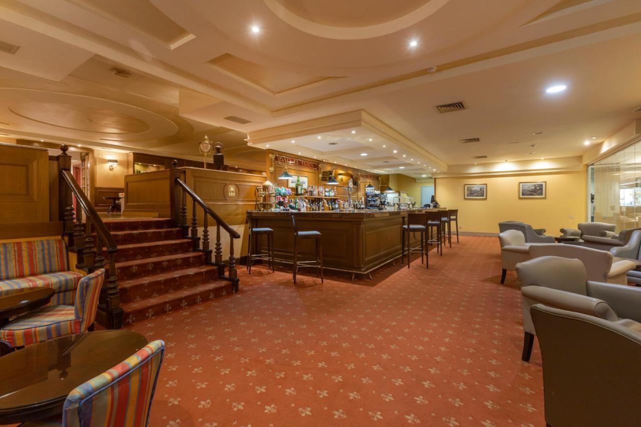 Palmeras Affiliated By Fergus Hotel