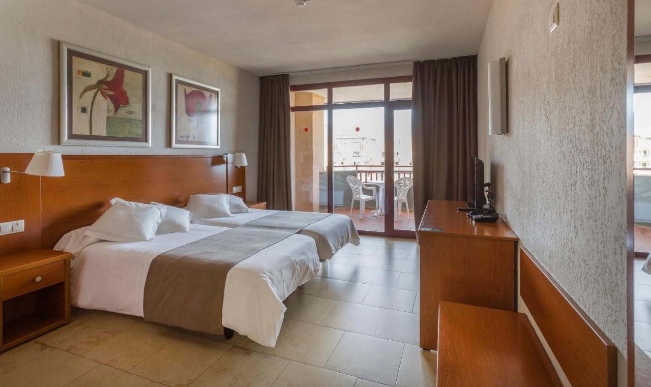 Hotel Palmeras Affiliated By Fergus 4*