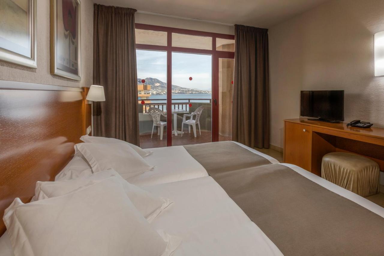 Palmeras Affiliated By Fergus Hotel
