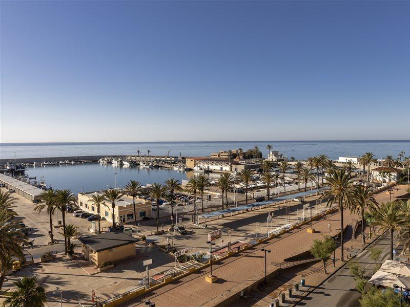 Hotel Palmeras Affiliated By Fergus 4*