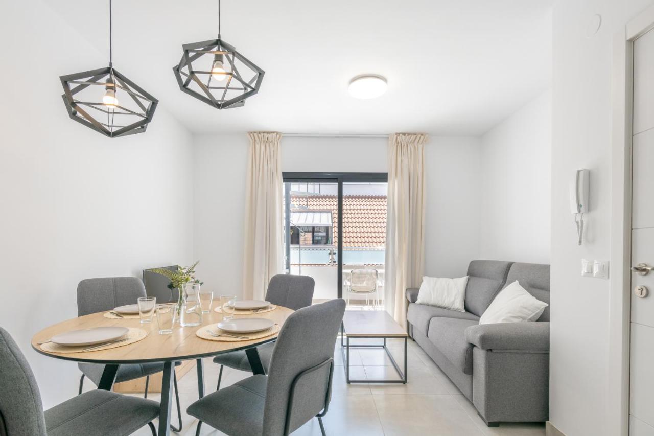 Atico 2 Junto A La Playa By Renthas Apartment Fuengirola