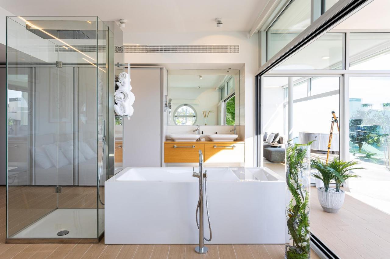 Ensuite Deluxe Jacuzzi & Parking Privado Fuengirola