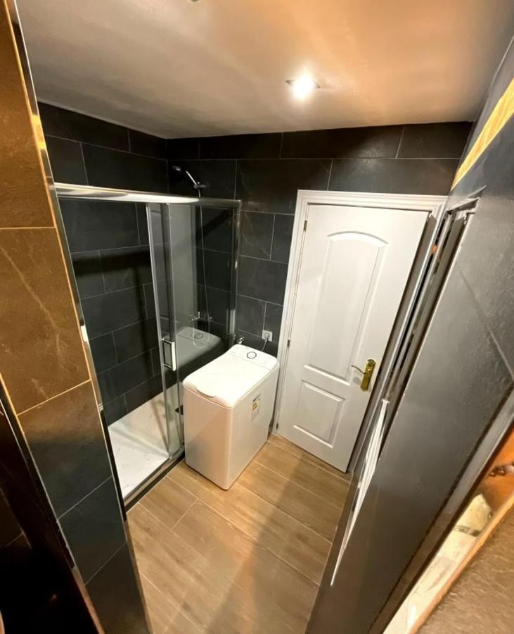 Estudio El Balcon, En Primerisima Linea De Playa. Fuengirola