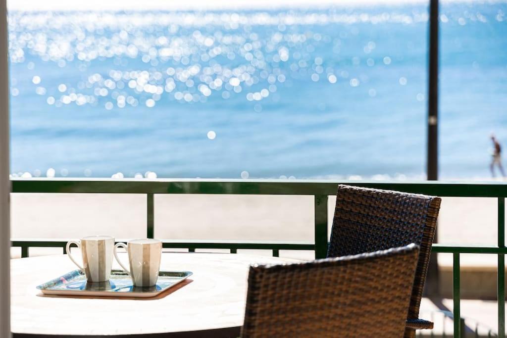 Apartment Ensuite Mediterranean Sea Front *