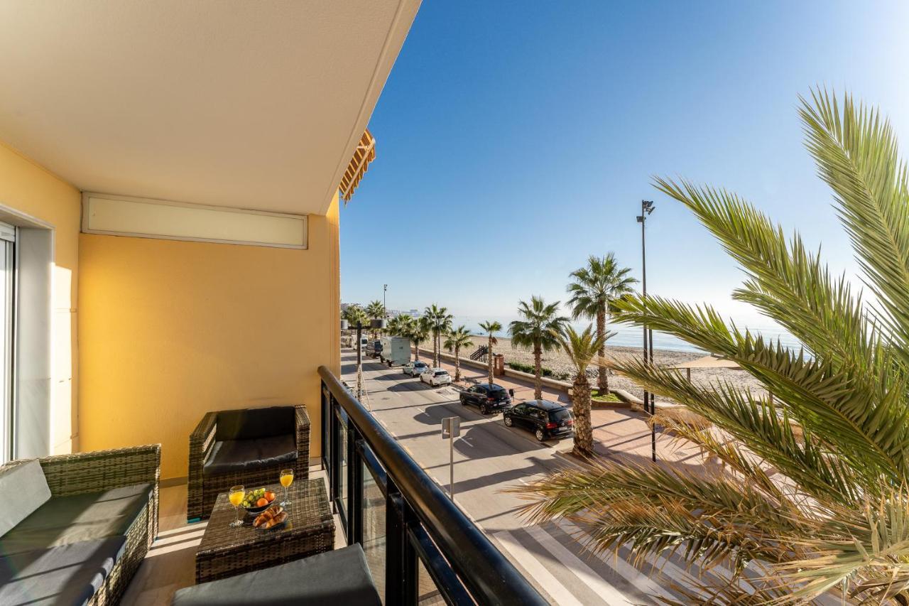 Superb Location Beachfront , 3 Bed With Terrace