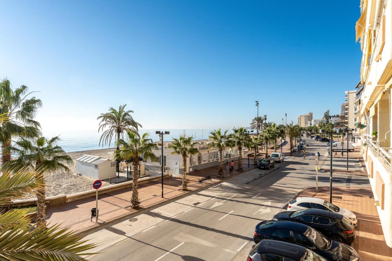 Superb Location Beachfront , 3 Bed With Terrace