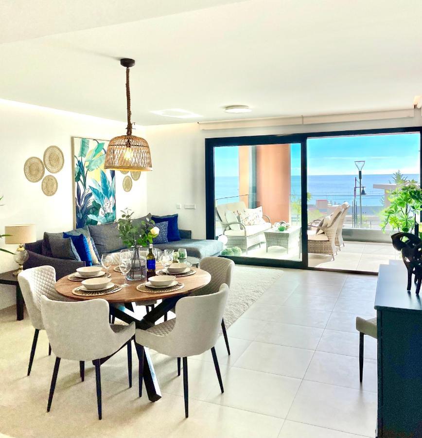 Luxury 3 Bedroom 300m From The * Fuengirola