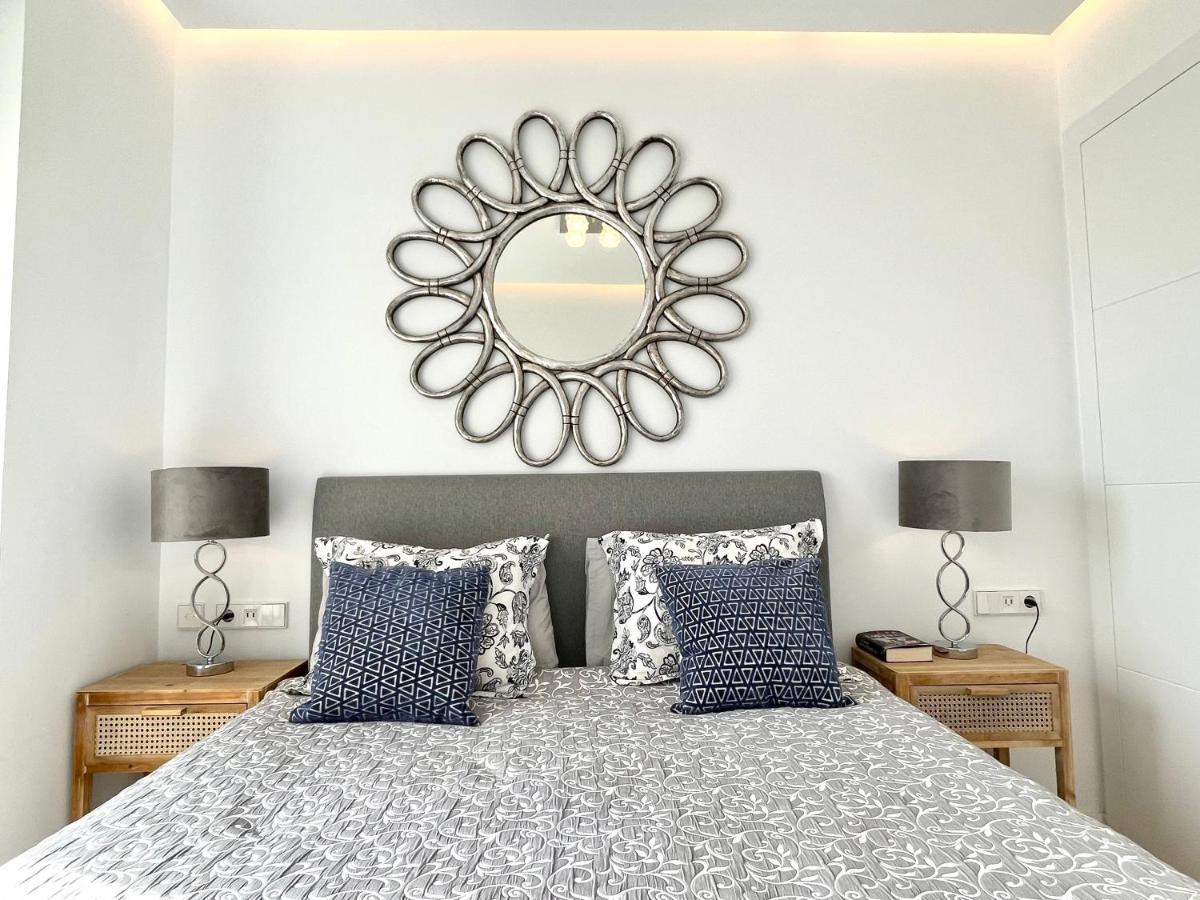 Luxury 3 Bedroom 300m From The
