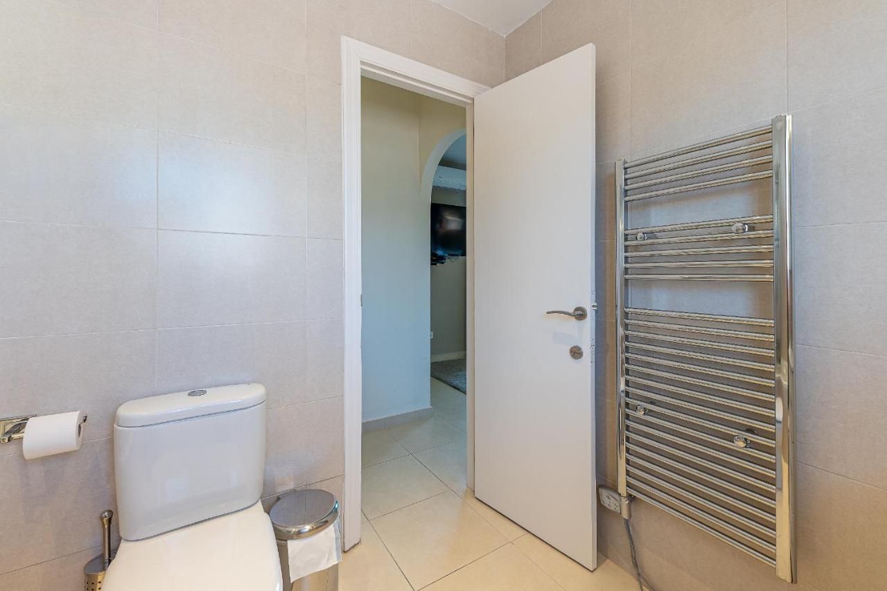 Stunning 6 Bed Private Pool Mijas Gol Fuengirola