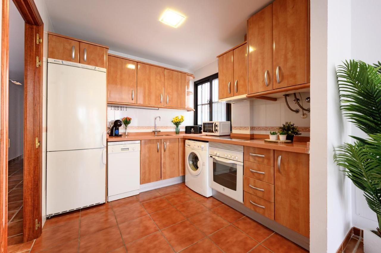 Sauna, 3 Bedroom By 10tosea Apartment Fuengirola