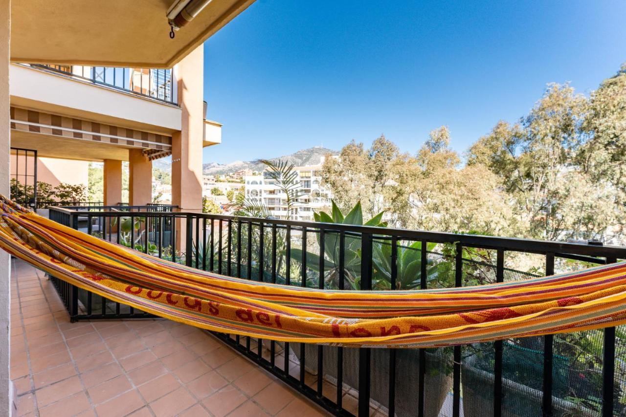 Seaside Bliss 2br With Tranquil Terrace Pool And Parking *
