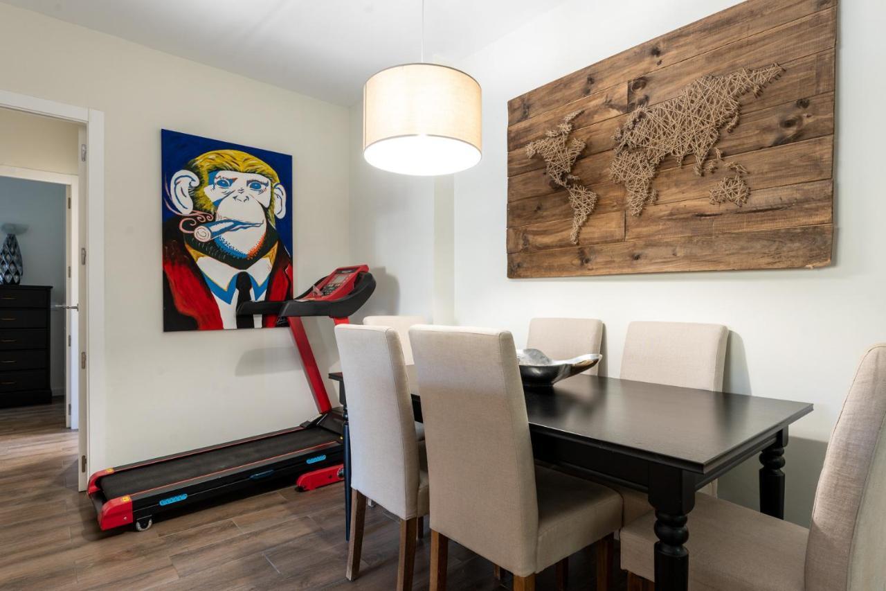 Seaside Bliss 2br With Tranquil Terrace Pool And Parking Appartement