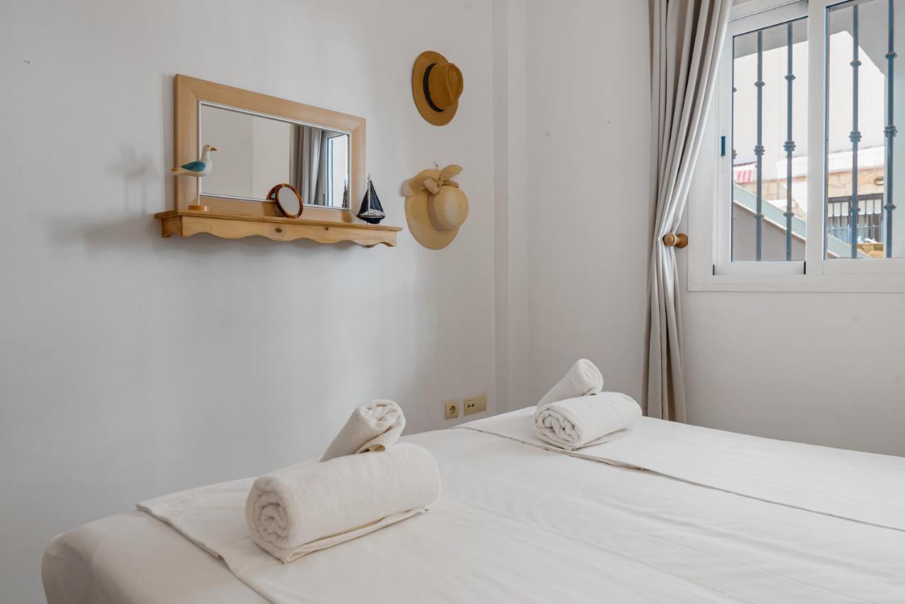 Apartment Charming Torreblanca With Pool By Costarentals - Ref 152 *