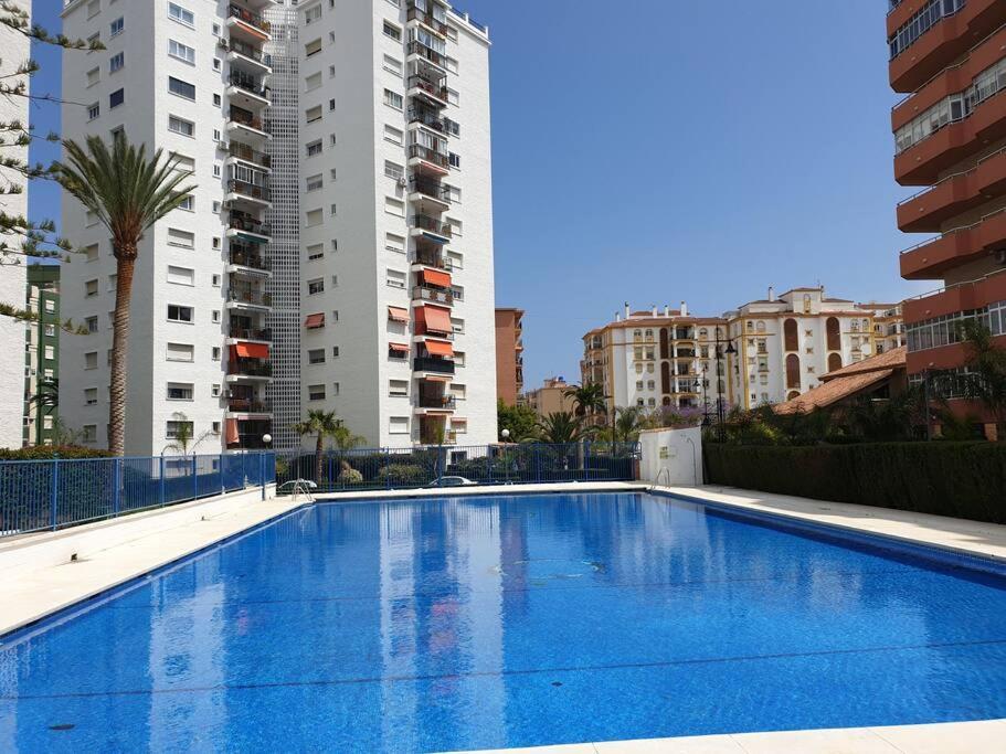 Cosy With Seaviews, Pool Close To Beach. *