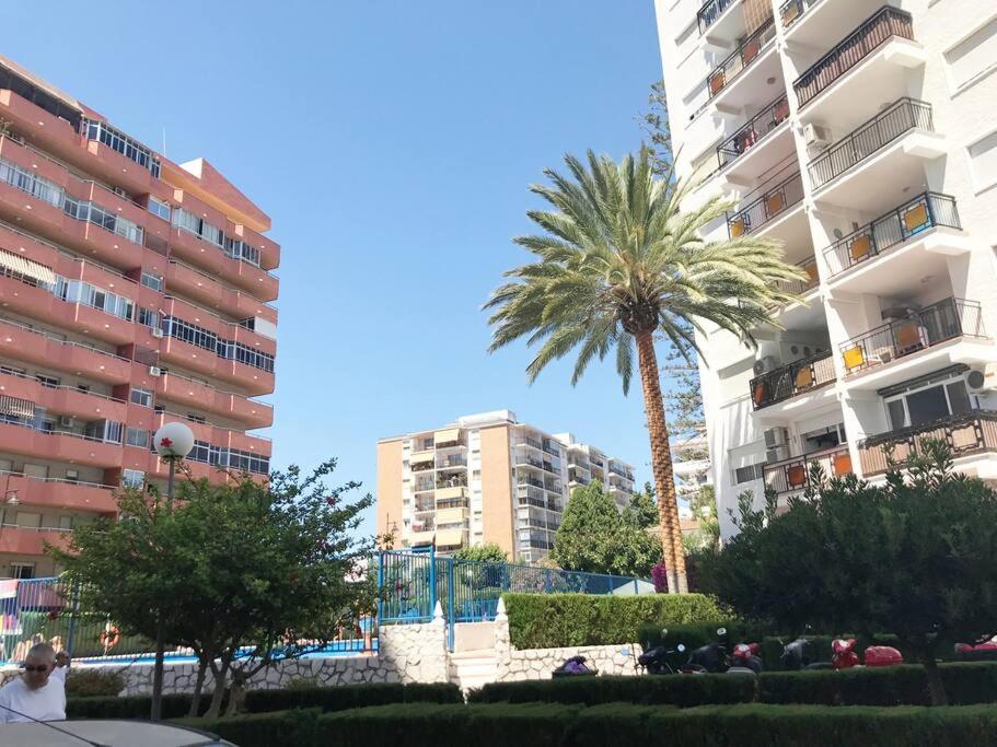 Apartment Cosy With Seaviews, Pool Close To Beach. Fuengirola