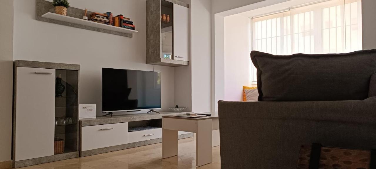 Apartamento Excellent Choice, 150 Qm, Air-Conditioning, 1-8 Guests, Beach, Families, Pool