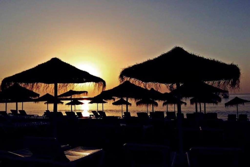 Cosy With Seaviews, Pool Close To Beach. * Fuengirola