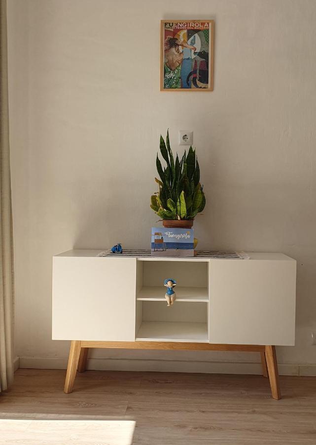 Casa La Paz Renovated In Center Huoneisto