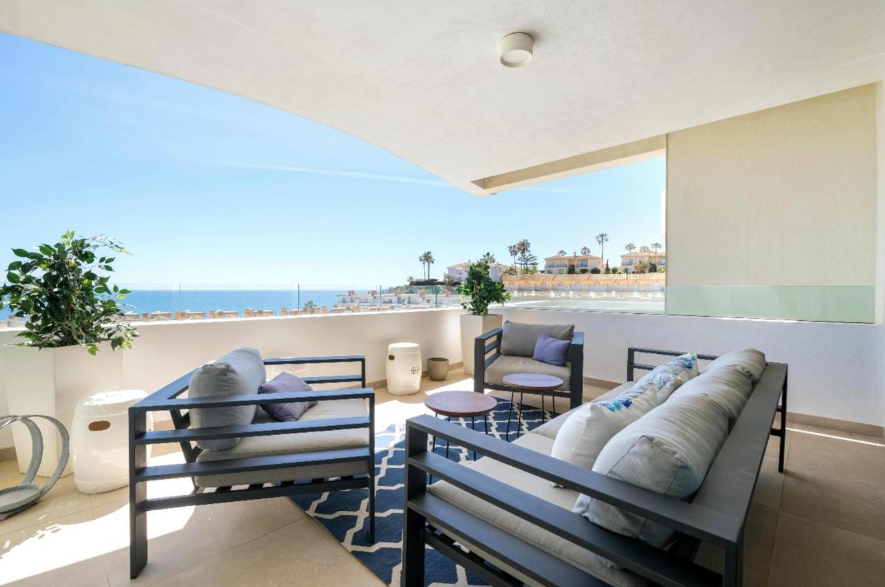 Luxury Frontline In Aria With And Fitness Apartment