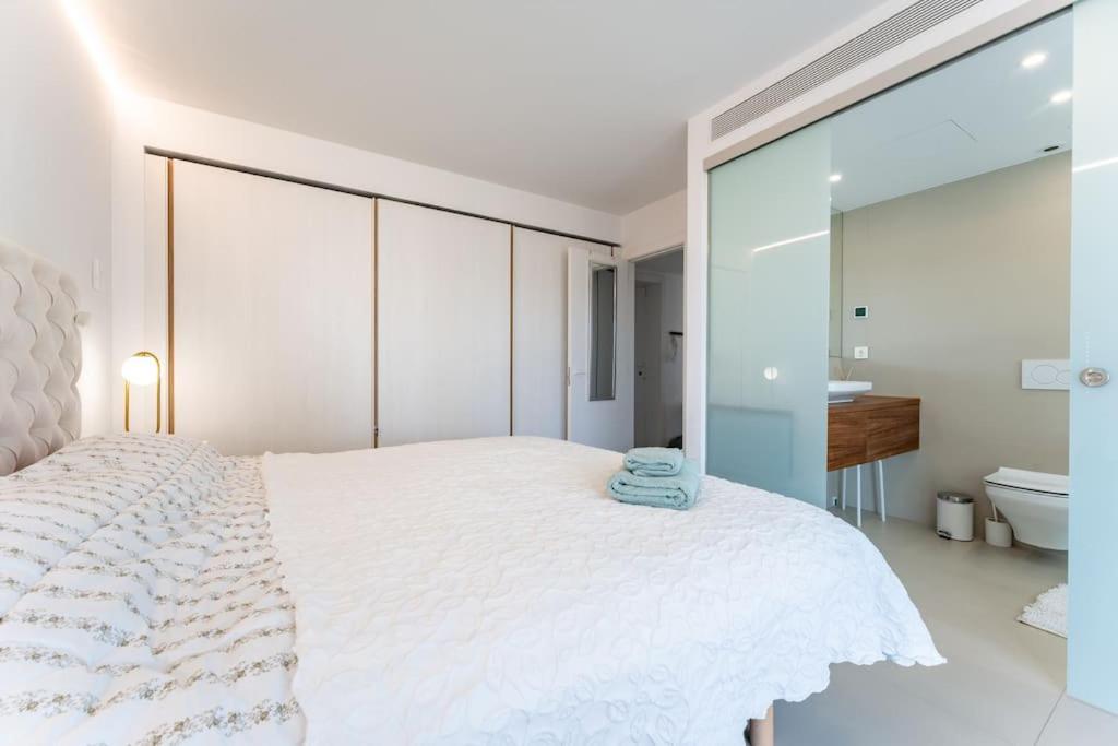 Luxury Flat With Sea View In Costa Del Sol *