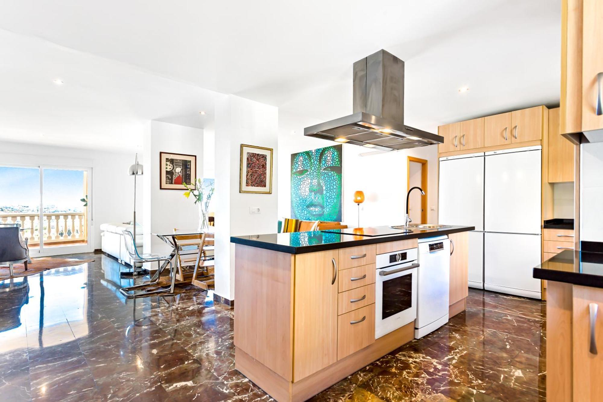 With Sea Views Apartment