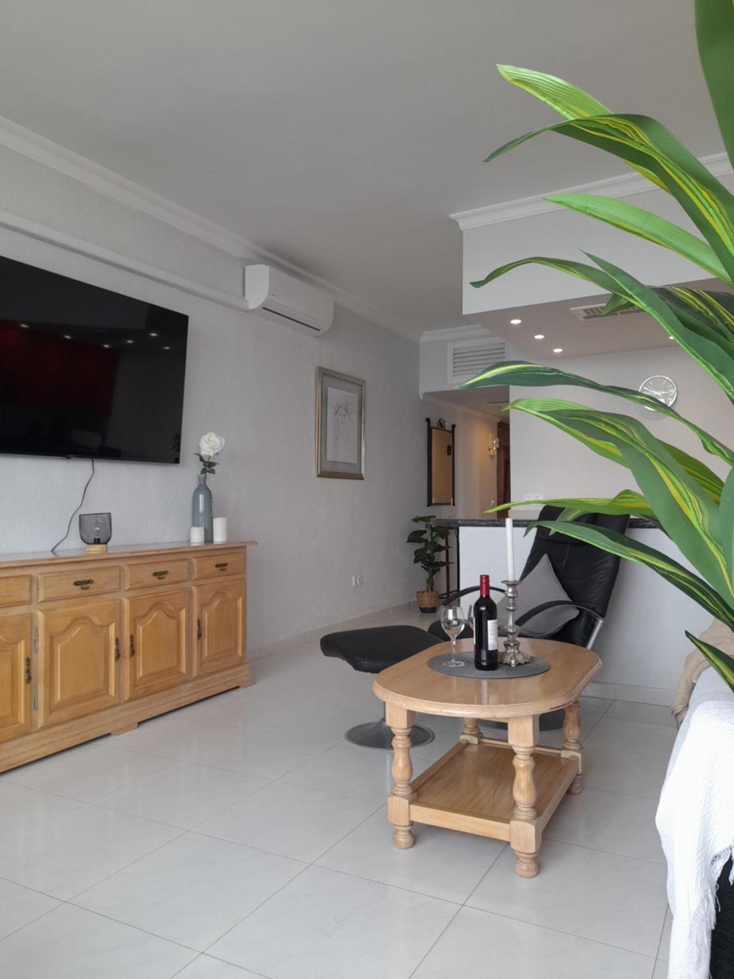 Apartment On The Harbor, First Line With Beautiful Sea View In 4 Star