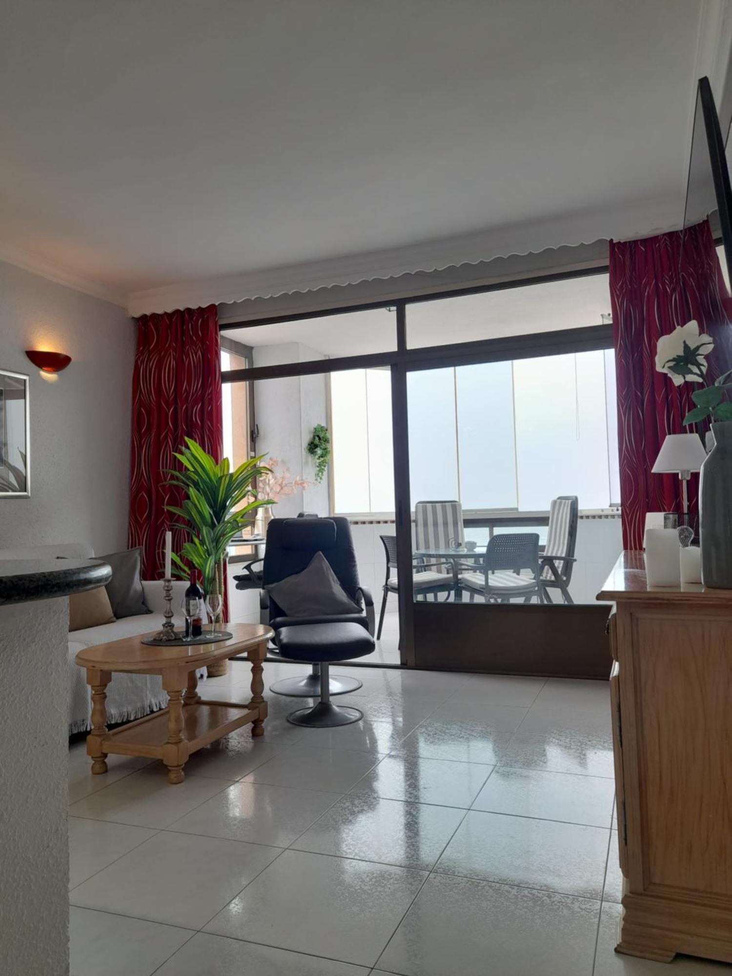 Apartment On The Harbor, First Line With Beautiful Sea View In 4 Star