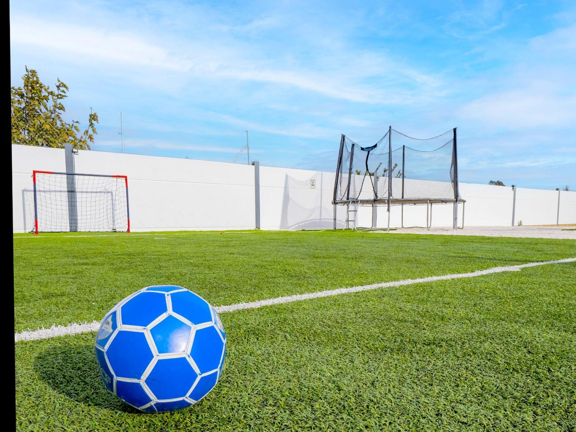 Cubo's Casa Soles & Football Field Ferienhaus Fuengirola