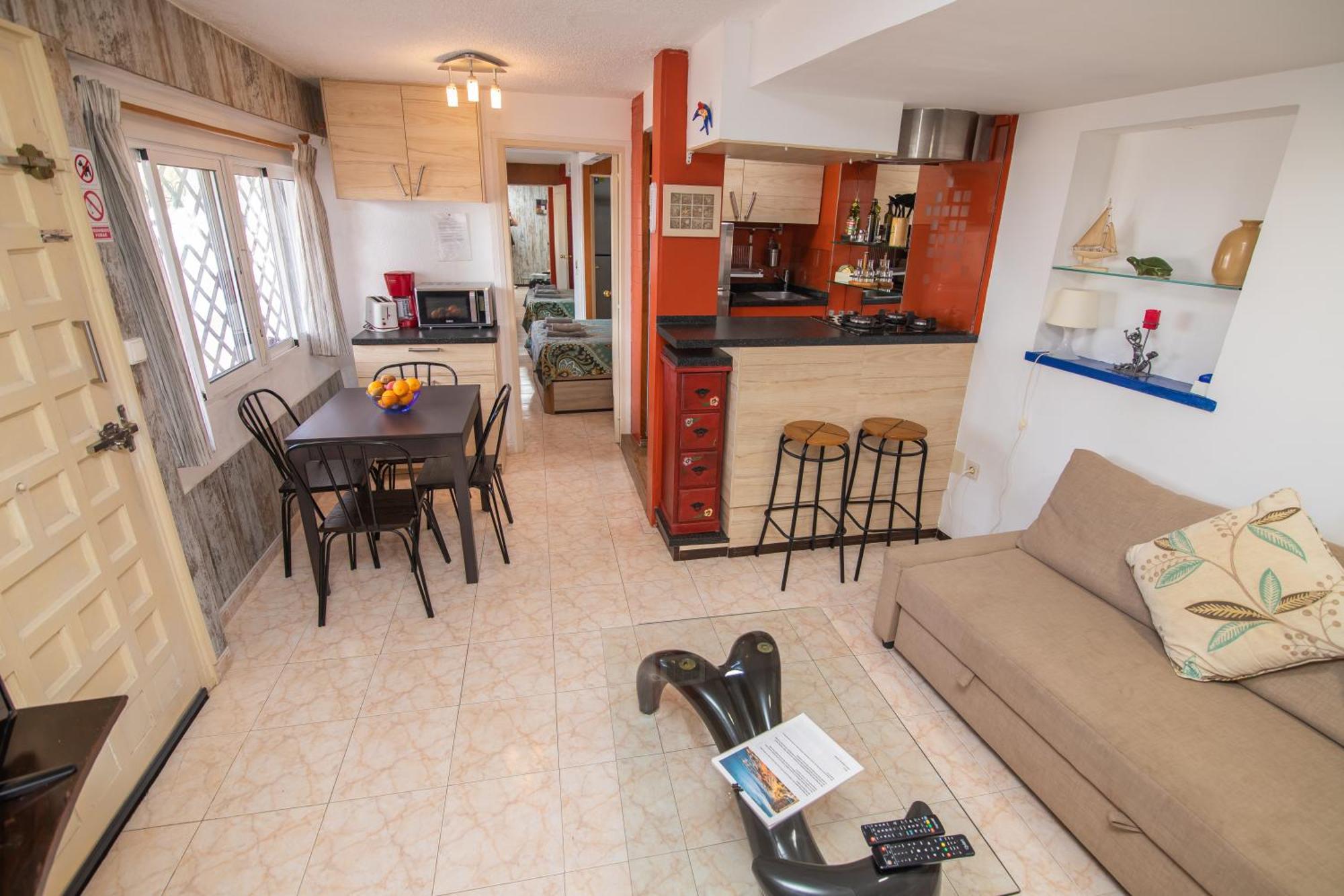 Sea Front Carvajal Apartment *