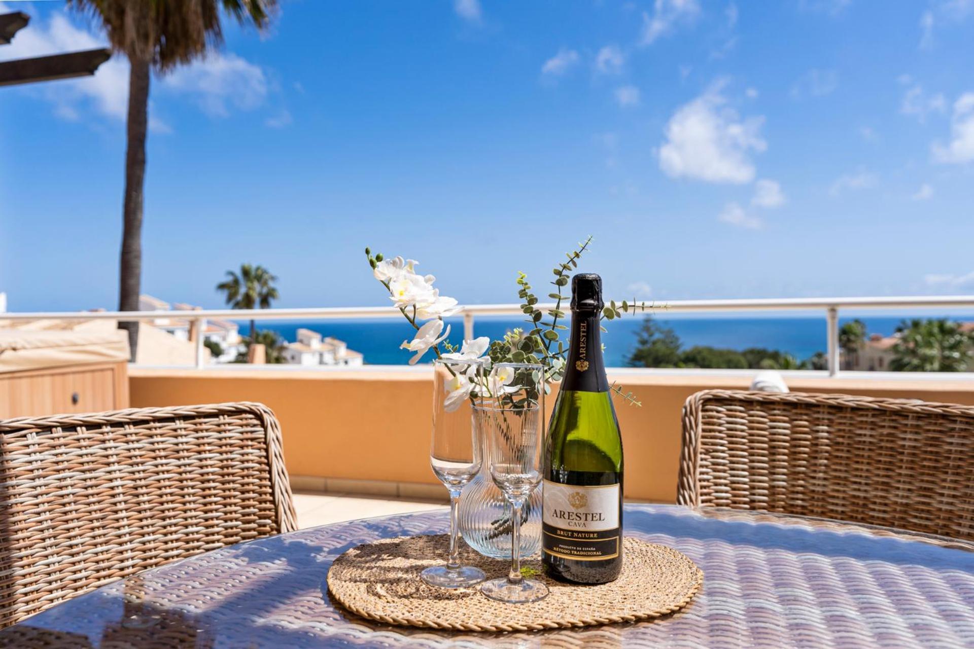 Malibu Jacuzzi Penthouse Panoramic Sea View By Costarentals - Ref 245 *