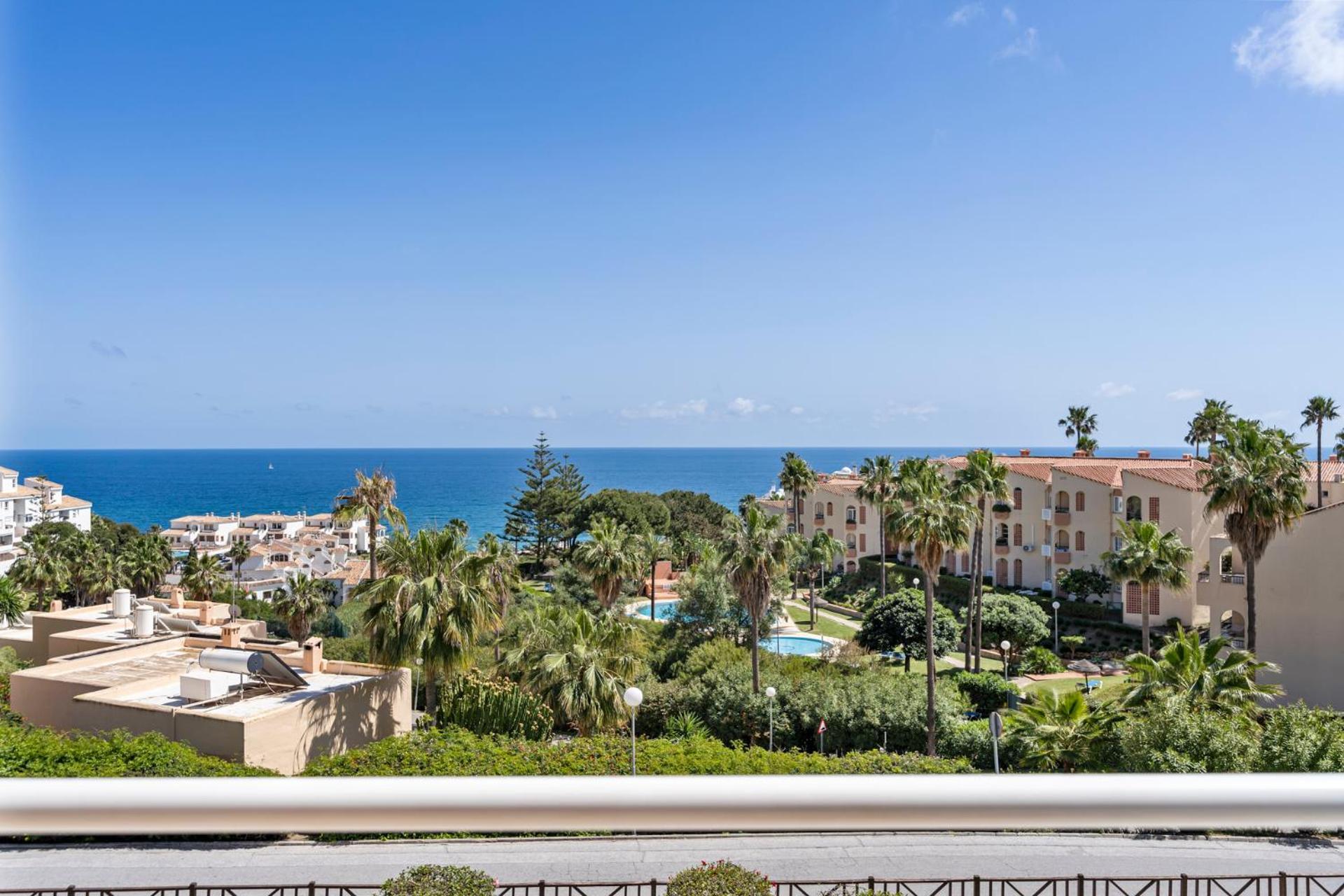 Malibu Jacuzzi Penthouse Panoramic Sea View By Costarentals - Ref 245 * Fuengirola